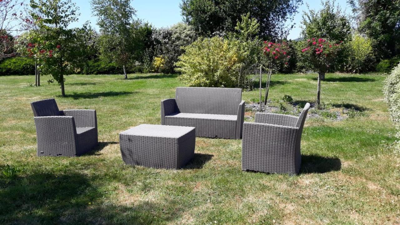 Auberge Aux Marais Montmartin-en-Graignes Ngoại thất bức ảnh